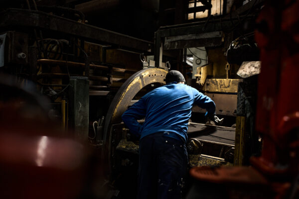 EISENGIESSEREI, INDUSTRIEFOTOGRAF, GRAUGUSS